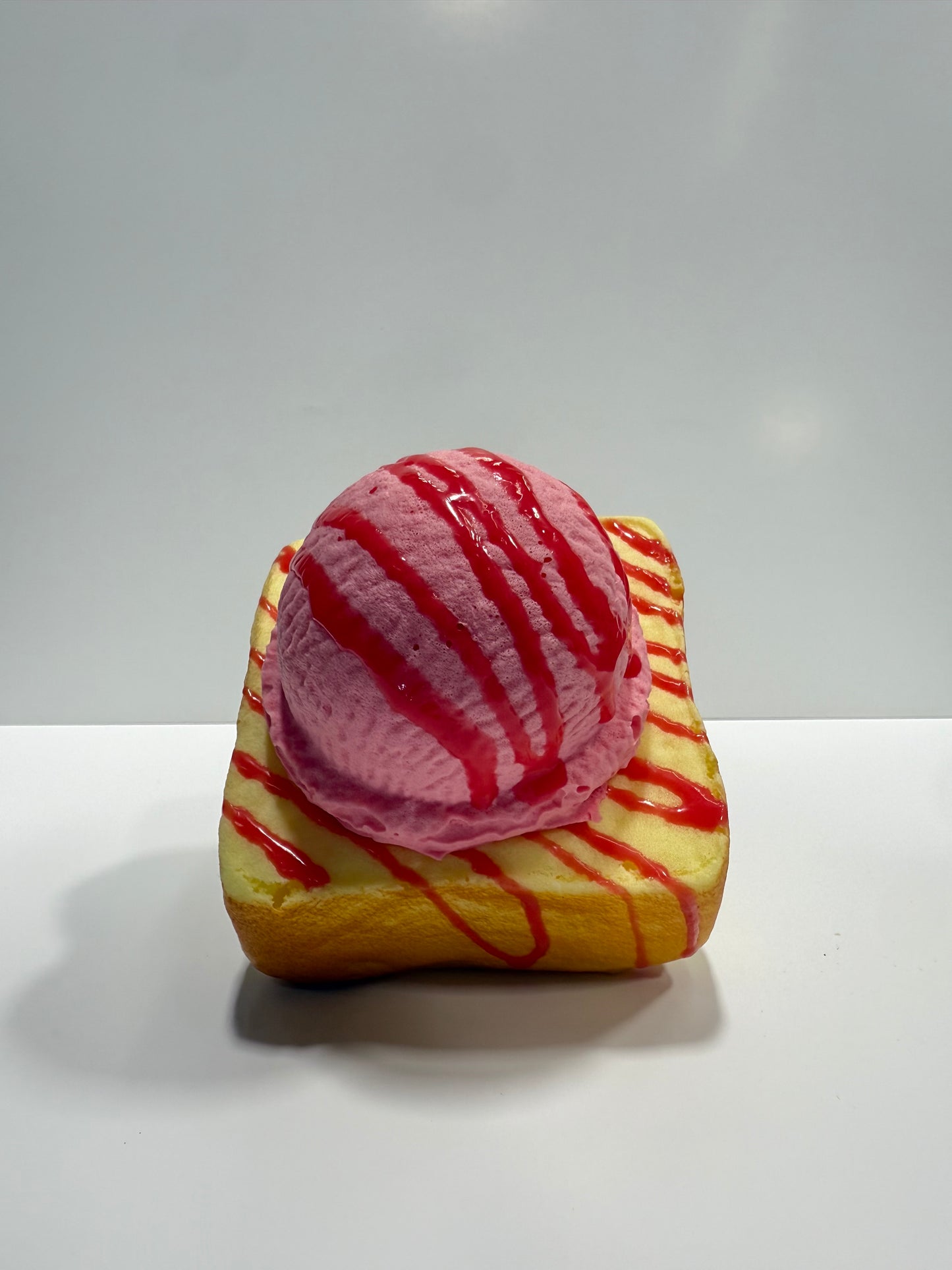 Ice Cream Bread Squishy (Strawberry)